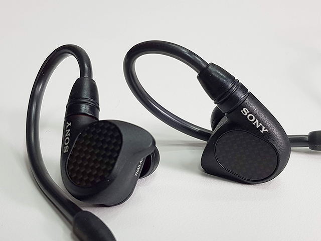 IER-M9(參考售價:35,900元)