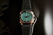 鮮綠錶盤限量999只，售價臺幣16.8萬，Bell & Ross推出BR 03-92 Diver Black & Green Bronze
