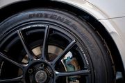 溼地表現大幅進化,Bridgestone普利司通輪胎Turanza 6搭配Corolla Cross體驗