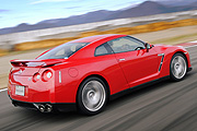 Nissan GT-R英國展開接單,2天訂單火速直逼700輛