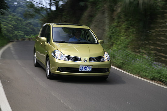 年轻人的调调—nissan tiida 1.8 5d试驾