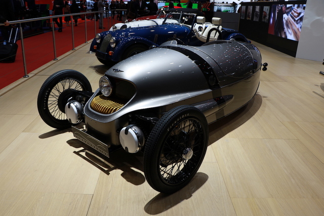 morgan ev3电动三轮车亮相