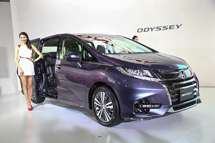 之作的nsx之外,同步也展示了小改款的honda odyssey,小改款odyssey车