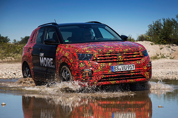 欧洲媒体抢先试,vw公开t-corss伪装测试车厂图