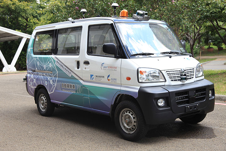 工研院自駕車技術研發成果示範 採軟體區塊模組化設計 可快速移植多款現行車款 U Car新聞