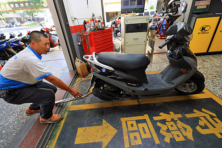 環保署 機車逾期未定檢罰鍰已降為500元 提醒車主按時定檢 U Car