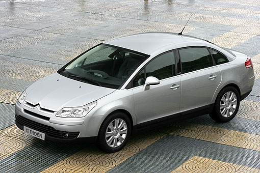 转进欧陆,citroen c4三厢轿车即将开卖
