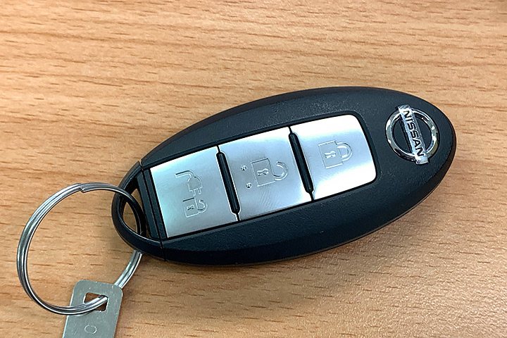 nissan leaf 的解锁功能仍然与品牌其它车款一样采用