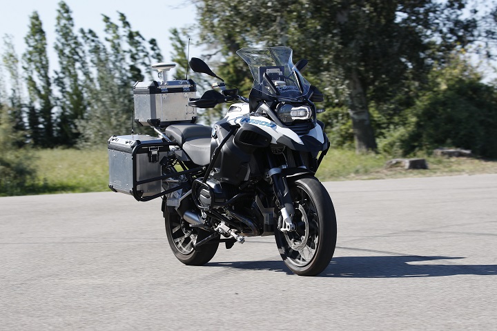 摩托車自動駕駛 Bmw Motorrad展示connectedride技術 U Car機車