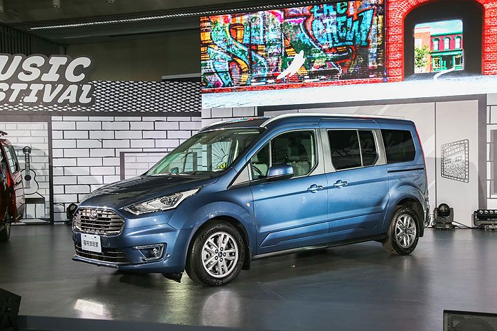 ford connect 7 seater