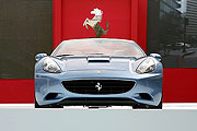 硬頂敞篷烈馬抵台，Ferrari California開價1,160萬上市