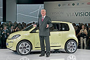 主場發威，集團九大品牌高調登場，VW重申2018年登上全球第一