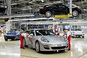 德國萊比錫產線破萬輛，Porsche Panamera發佈銷售佳音