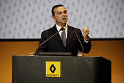 再掌大旗，Carlos Ghosn續任Renault執行長