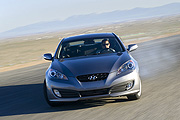 3.8 R-Spec入列，2011年式Hyundai Genesis Coupe登場
