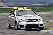 神聖使命，新Mercedes-Benz C63 AMG Estate任F1 2011救護車
