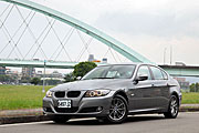 增列iDrive整合系統，BMW 320i高效動力版升級登場