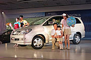 接單價先行公佈，Toyota Innova小改款11月23日發表