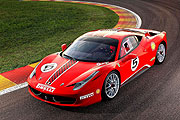 458 Challenge現役賽車領軍，Ferrari全車系撼動101