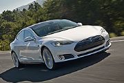 電動未來就在眼前，第1輛Tesla Model S交車