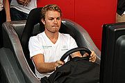 Puma瘋賽車，F1車手N.Rosberg電動尬車落敗