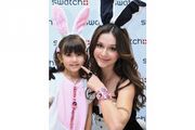 「黑皮兔you」！Swatch 推出兔年生肖紀念錶