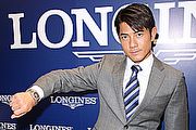 天王站台，郭富城展演浪琴表全新導柱輪計時碼錶
