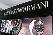 Emporio Armani腕錶概念店於Momo百貨開幕