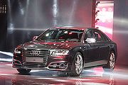 小改A8最快明年4月導入，Audi法蘭克福絢爛演出