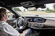 全自動車可望2020年問世，M-Benz S 500 Intelligent Drive無人駕駛100公里