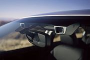 世界不再黑白，Subaru新一代EyeSight安全系統增加色彩辨識功能