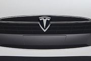 筆記型電腦成功駭進Model S，Tesla將進行韌體更新