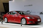 Tesla臺灣信義區快閃展示活動登場，小改款Model S首度展演