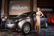 較預售最多消去2萬、新車正式售價219萬起，Toyota Sienna國內正式發表