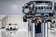 20位技師手工打造，Bugatti Chiron生產流程曝光