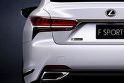新一代Lexus LS 500 F Sport車尾照曝光，預計2017紐約車展亮相