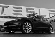 第1輛量產版Tesla Model 3正式下線、首批7月28日交車，臺灣最快2018導入