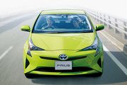 Toyota Prius再奪冠、大改Camry Hybrid上榜，日本公布2017年油耗Top 10車款