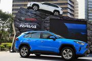 [養車成本]5代Toyota RAV4燃料牌照稅、零件與定保價格