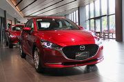 雙車型售價74.9萬起、頂規增列AEB最快3月底交車，小改款Mazda Mazda2展間實拍