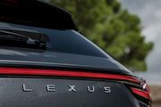 車尾廠徽再見！Lexus未來將以字母代替「歪L」