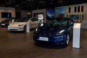 [U-EV]16V鋰電瓶與AMD晶片導入、入門換搭LFP電池，2022年式Tesla Model 3國內陸續交車