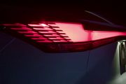 6月1日將正式發表剩不到3天，Lexus大改款RX官方又釋出車尾燈預告