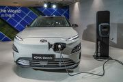 [U-EV] 全車系調漲3萬元、新贈U-POWER快充2年，Hyundai Kona Electric新售價127.9萬元起