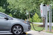 [U-EV] Nissan 在美國市場通過可使用V2G技術充電樁，未來 Leaf 有可能讓車主用電動車賺錢