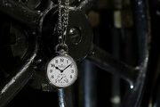 限量發行917枚，Hamilton以全新Railrod懷錶紀念品牌歷史根源