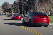 [U-EV]Tesla Model S/X 新增車色「烈焰紅」，美國市場選配價3千美元，同步導入高能見度玻璃車頂