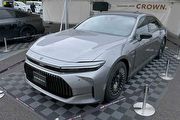 Crown左駕氫燃料版首度公開，Toyota Crown Sedan與Mirai Sport Concept日本富士亮相