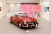 與經典M-Benz 190 SL新舊融合，AKA Automotive Arts與日本13位當代藝術家打造《美的共鳴》特展