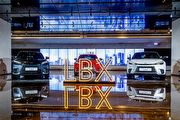 5車型建議售價129.9萬至169萬、較預售調降3至3.1萬元，Lexus LBX正式上市